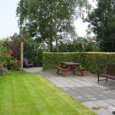 De Stjelp Pleats Bed and Breakfast Lemmer Exteriör bild