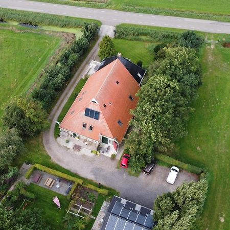 De Stjelp Pleats Bed and Breakfast Lemmer Exteriör bild